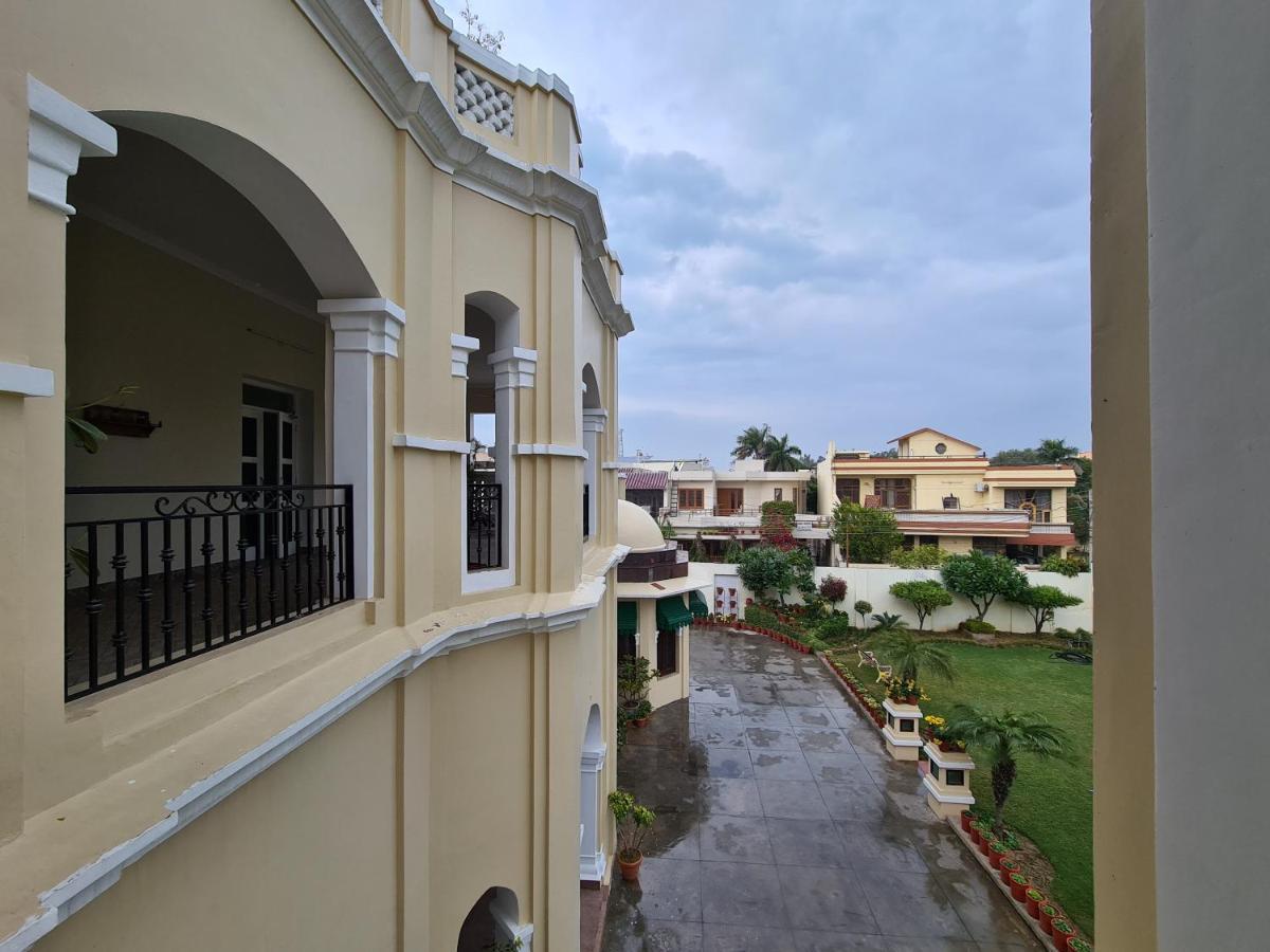 The Heritage Villa Patiāla Esterno foto
